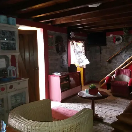 Casa D'alegria Madeira Island 度假居 *